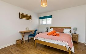 Well-Equipped Apartment At Westerlands Farm